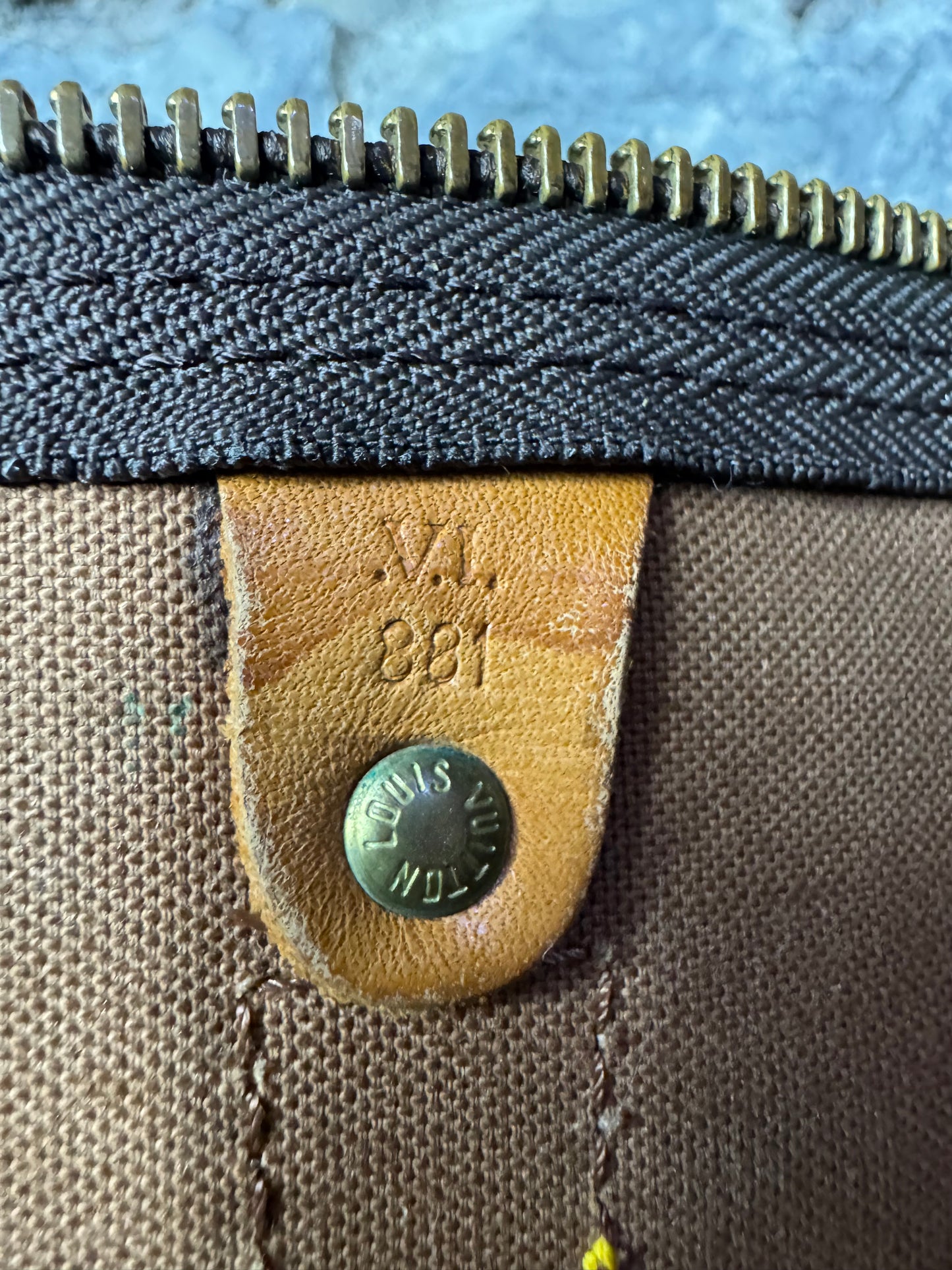 Louis Vuitton Keepall Bandoulière 60 Monogram