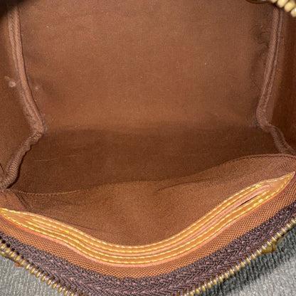 Louis Vuitton Speedy 25 Monogram