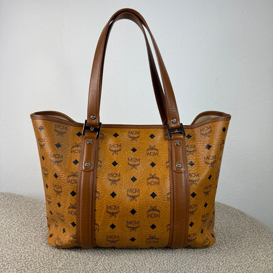 MCM Shopper – Visetos Cognac