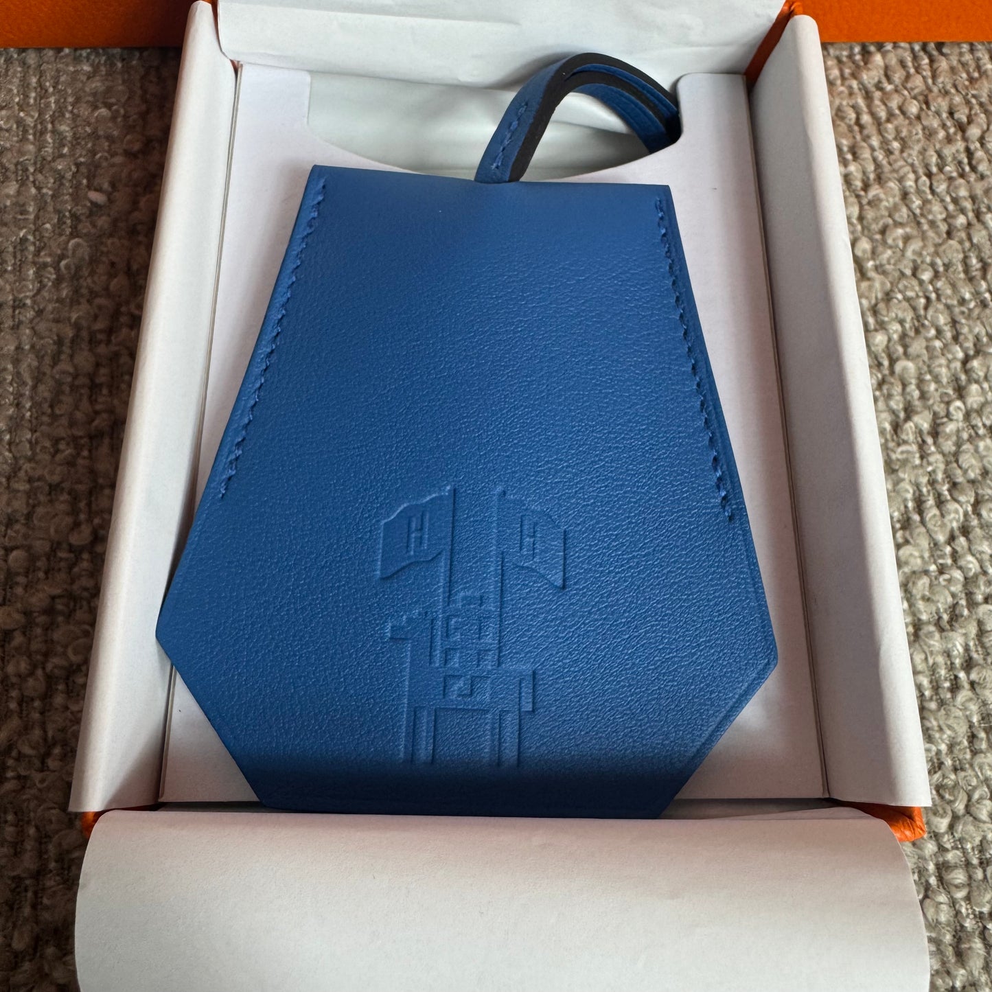 Hermès 2024 Year Gift Crochet Key Ring Bag Charm Blau