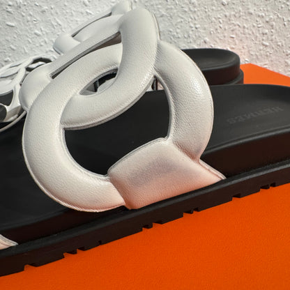 Hermès Extra Chaine d'Ancre Sandalen White Leather