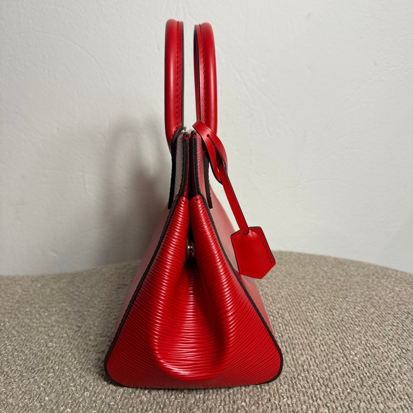 Louis Vuitton Marly BB Epi Coquelicot (M94619)