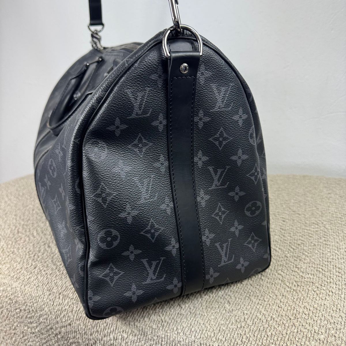 Louis Vuitton Keepall Bandoulière 45 – Monogram Eclipse