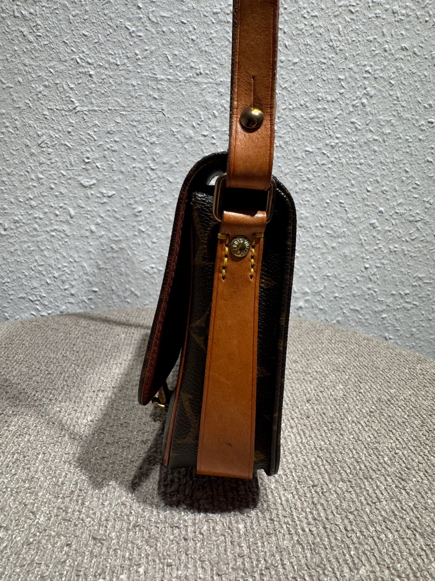 Louis Vuitton Cartouchière PM Schultertasche – Monogram