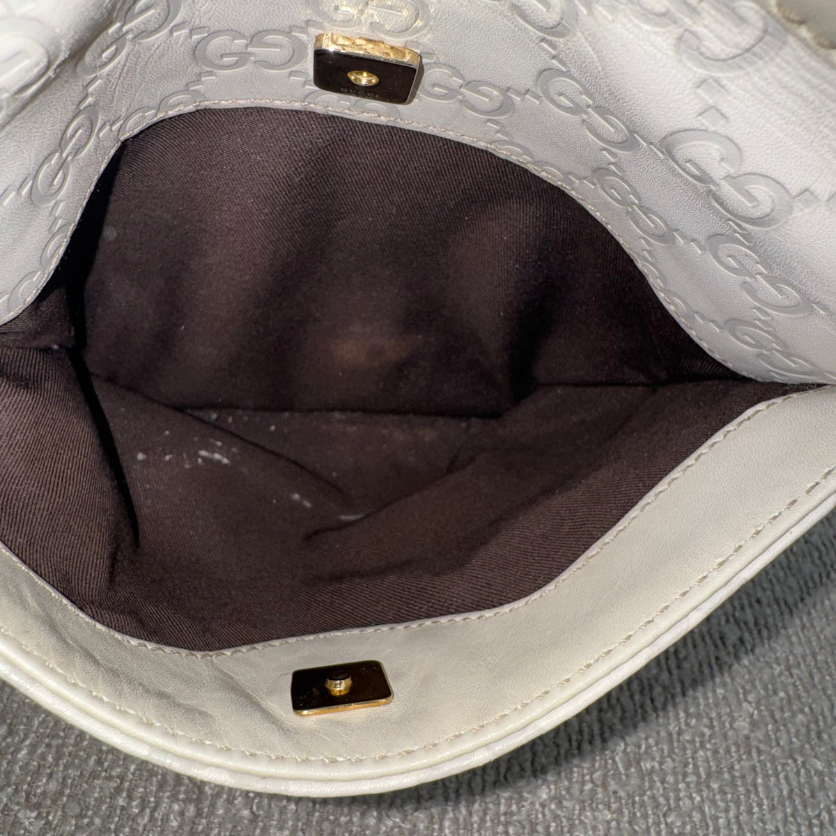 Gucci Mini Guccissima Punch Tote Bag – Weiß