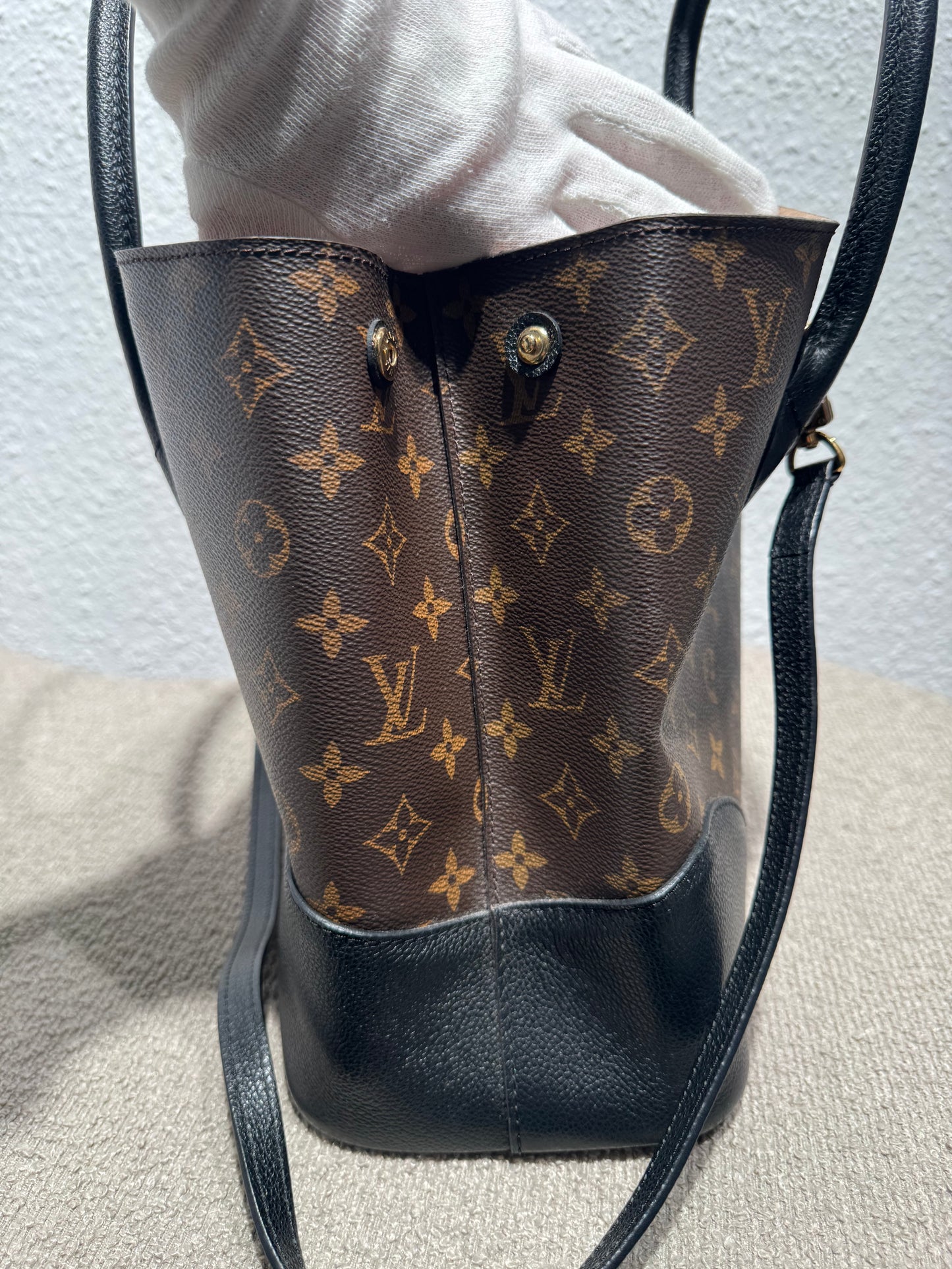 Louis Vuitton Fladrin – Monogram