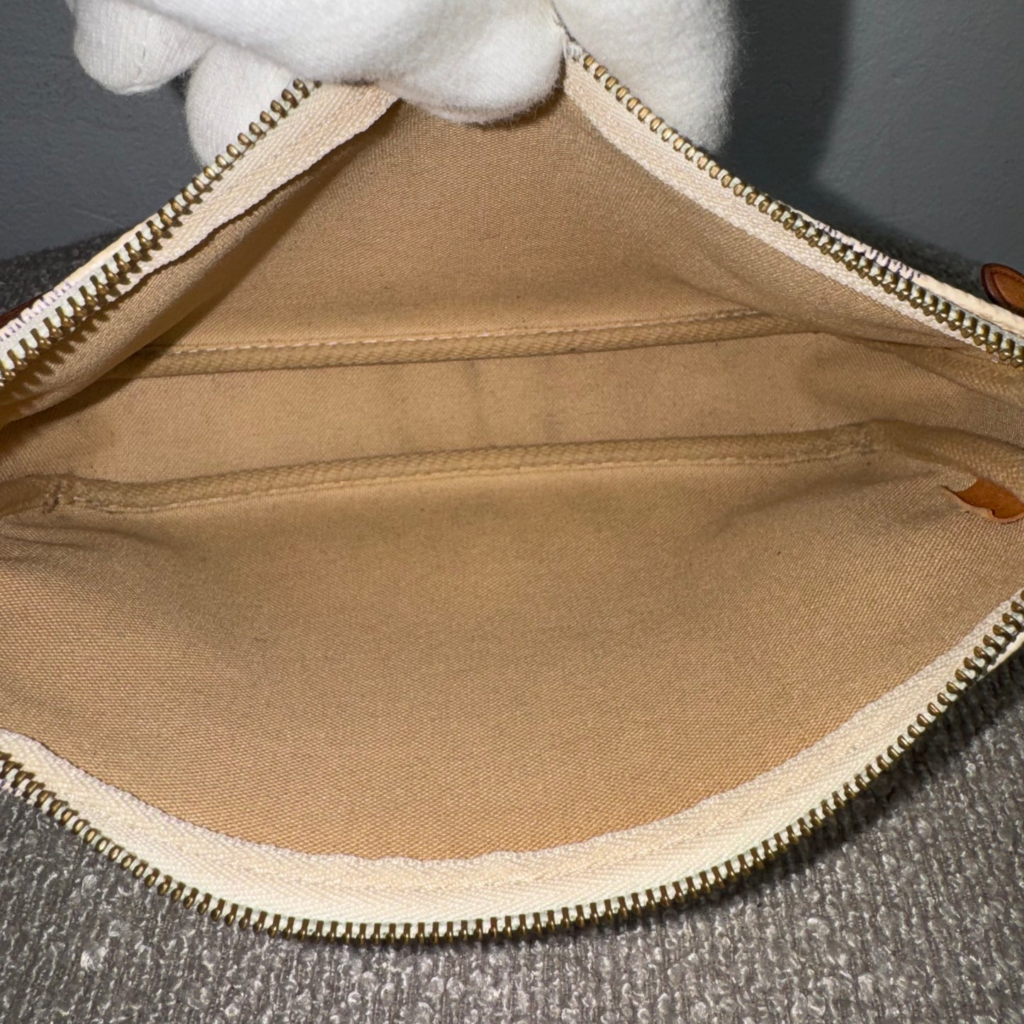 Louis Vuitton Pochette Accessoires Damier Azur Canvas