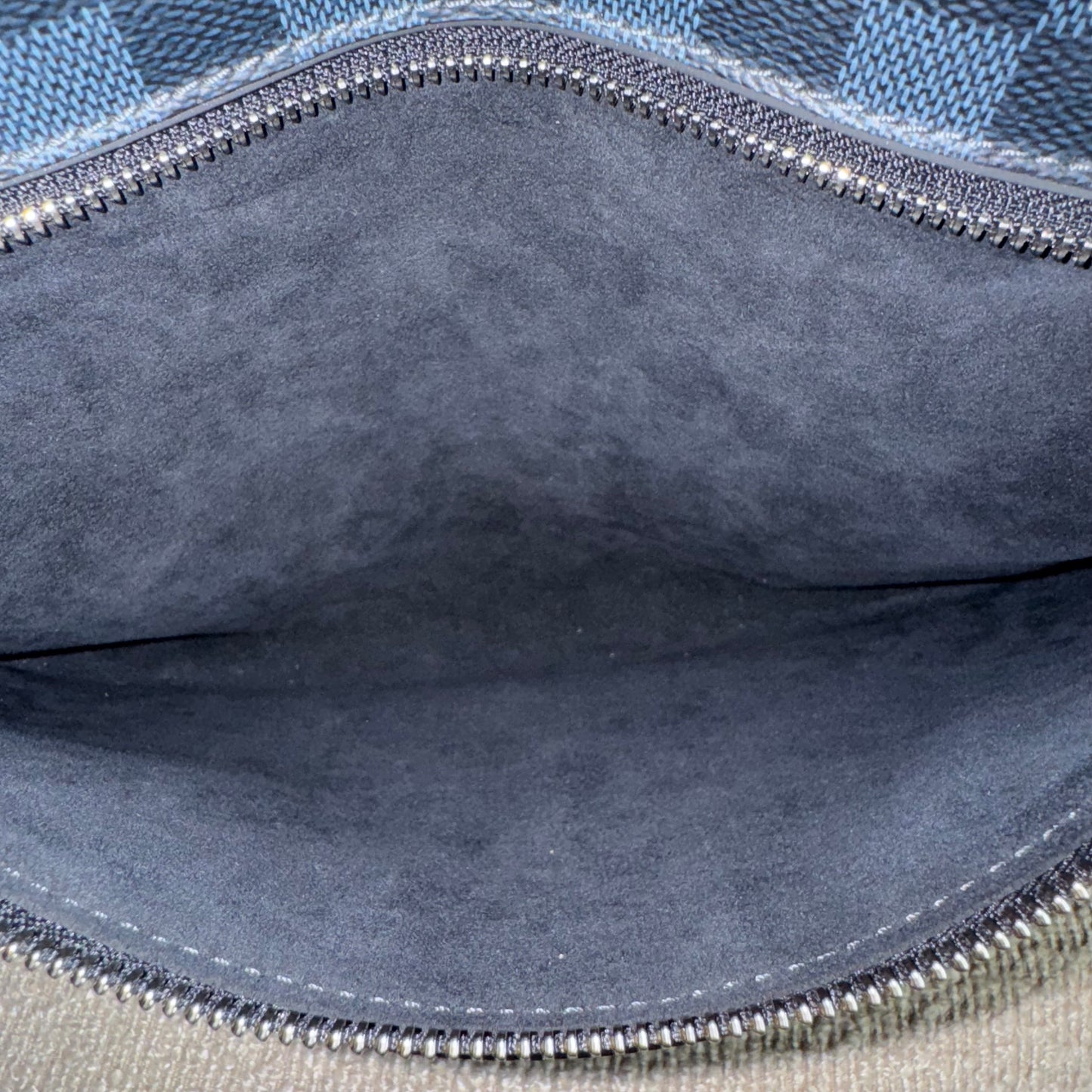 Louis Vuitton Porte-Documents Voyage – Damier Cobalt