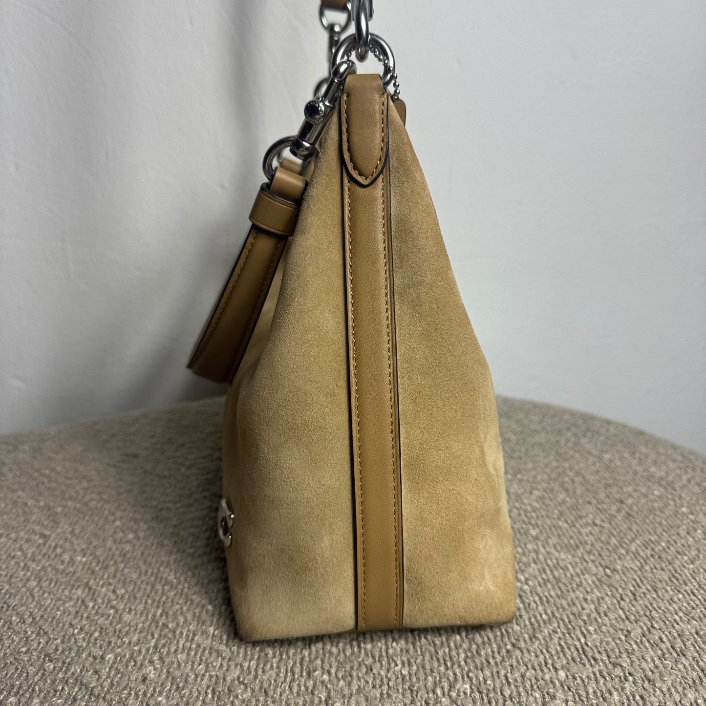 Coach Juliet Schultertasche Wildleder