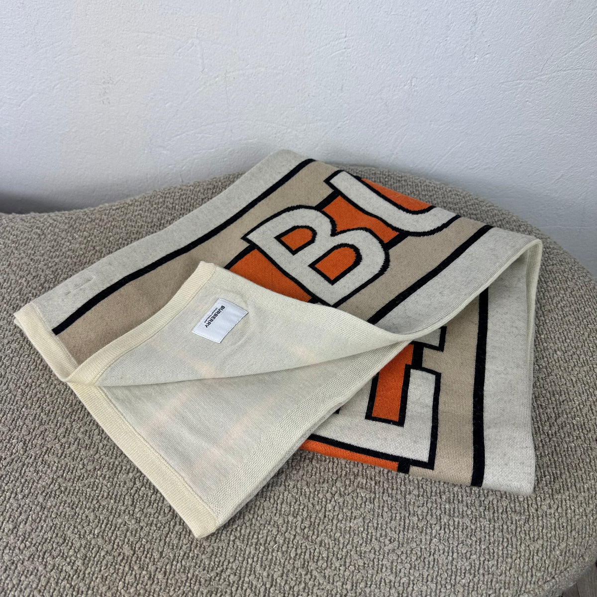 Burberry Logo-Strickschal – Wollschal Beige / Orange