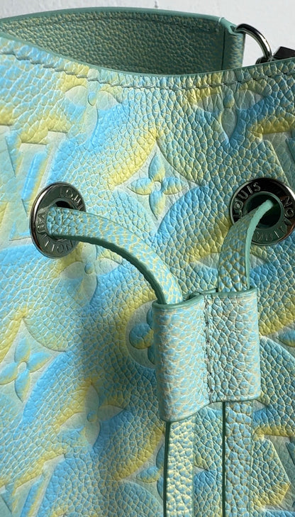 Louis Vuitton Néonoé BB – Monogram Empreinte „Summer Stardust“