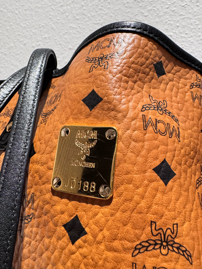 MCM Wendeshopper – Visetos / Universe Design