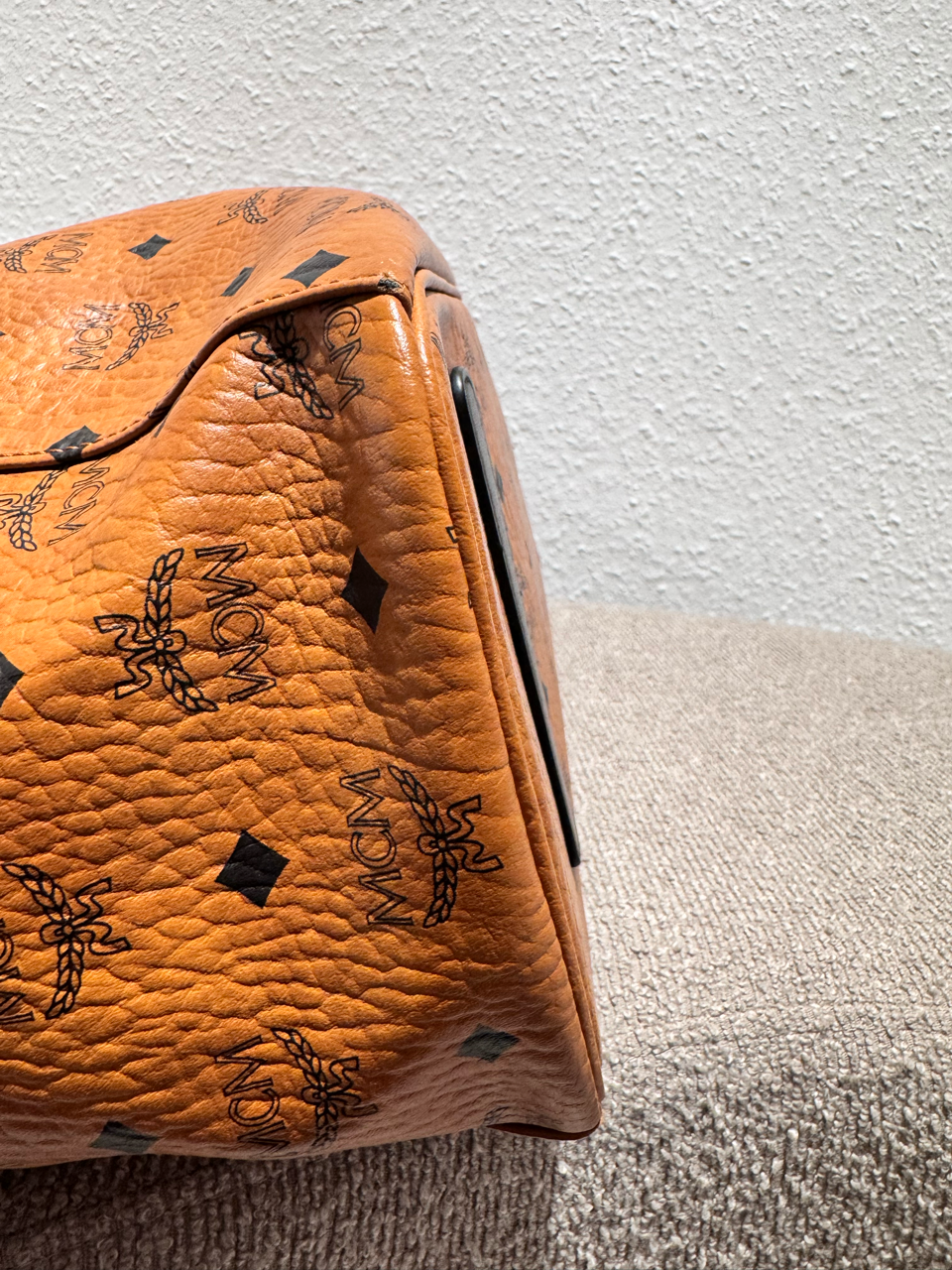 MCM Wendeshopper – Visetos / Universe Design