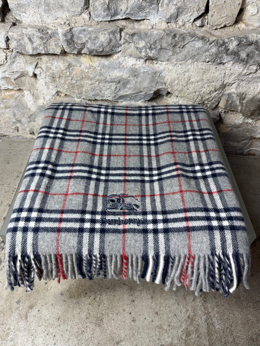 Burberry Schal Nova Check Grau