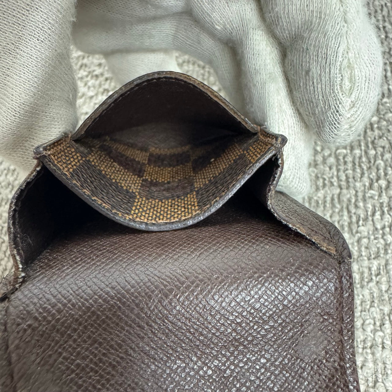Louis Vuitton Cigarette Case – Damier Ebene