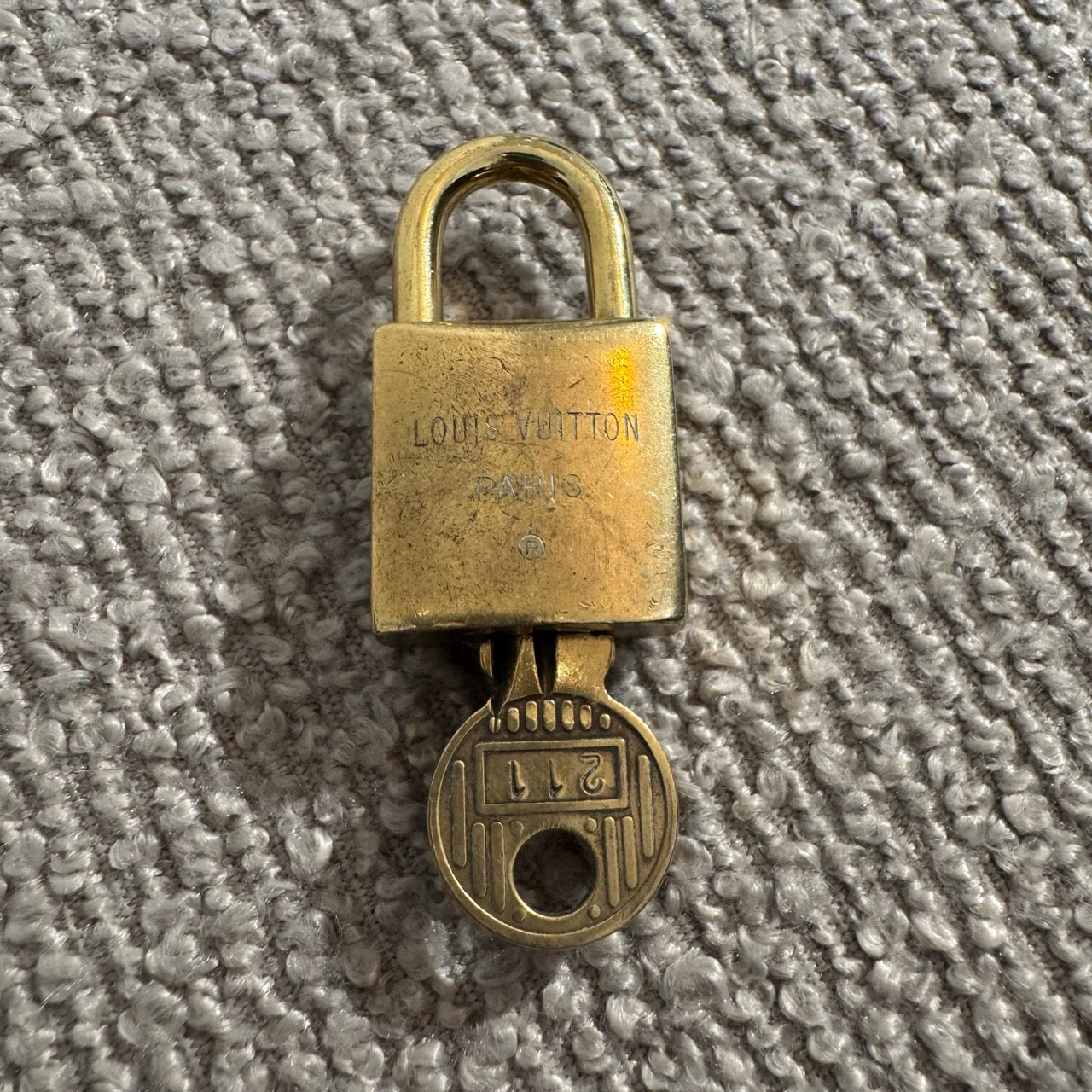 Louis Vuitton Schloss (Padlock) – Original Ersatzschloss