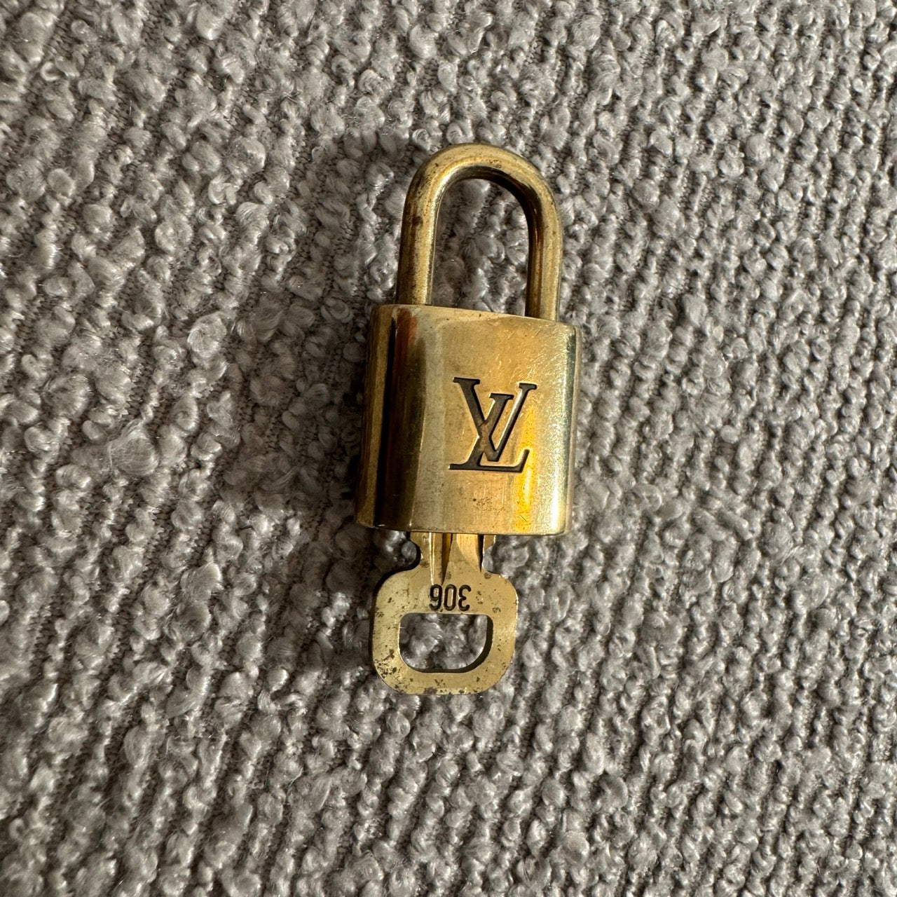 Louis Vuitton Schloss (Padlock) – Original Ersatzschloss