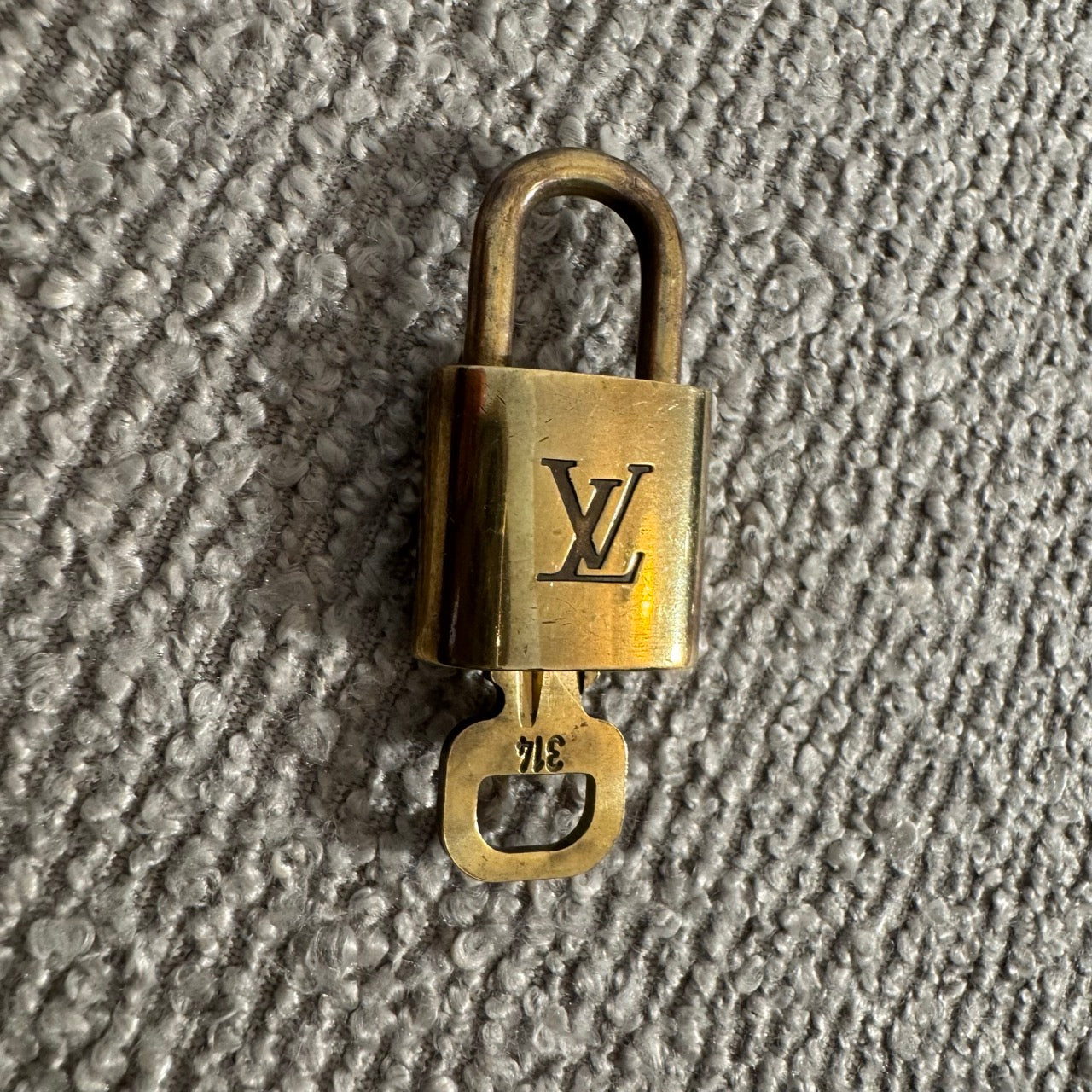 Louis Vuitton Schloss (Padlock) – Original Ersatzschloss
