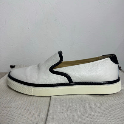 Hermès Slip-On Sneaker – Weiß/Schwarz