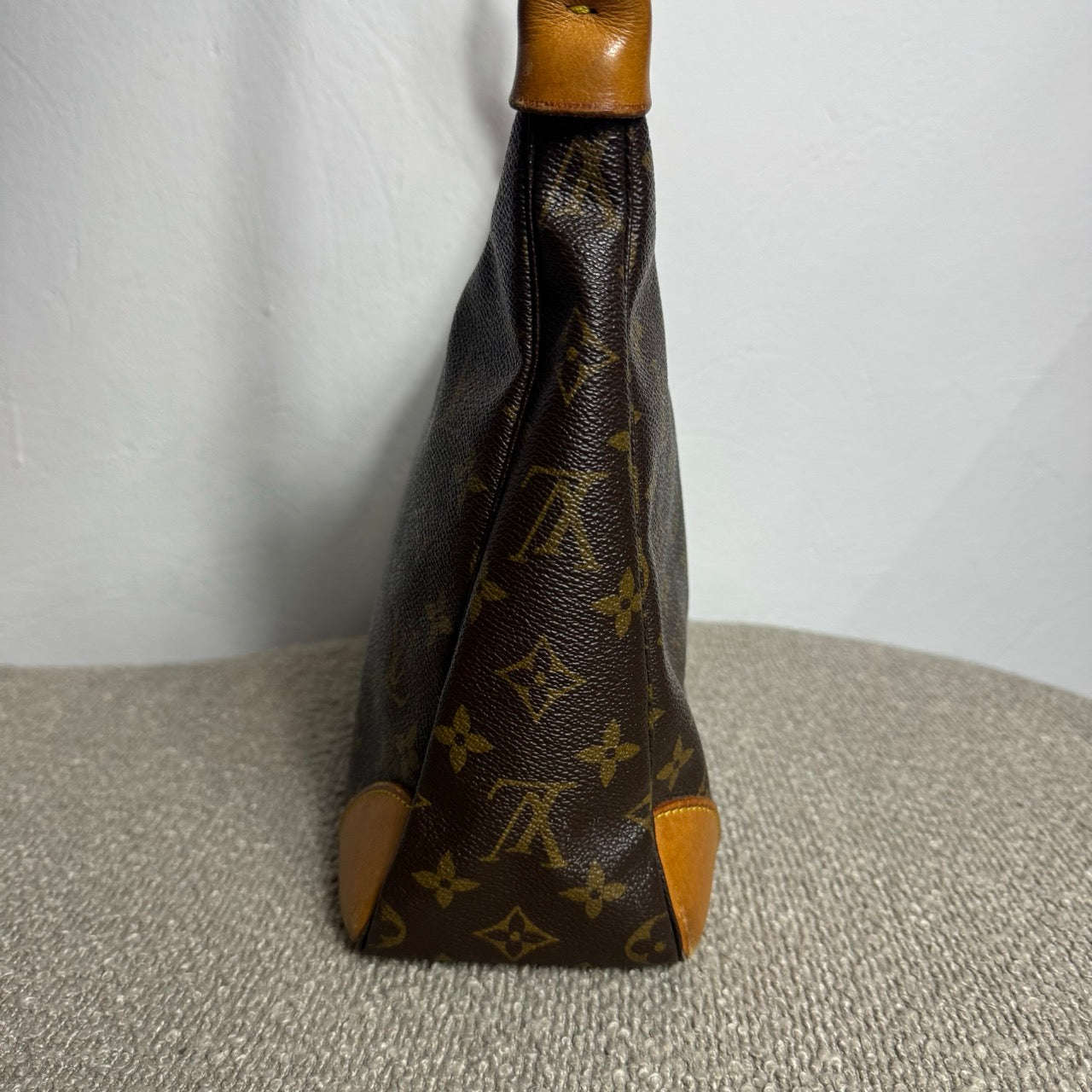 Louis Vuitton Boulogne 30 – Monogram Canvas