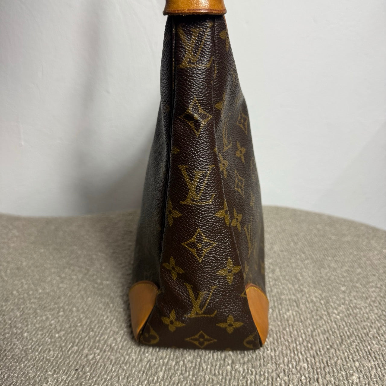 Louis Vuitton Boulogne 30 – Monogram Canvas