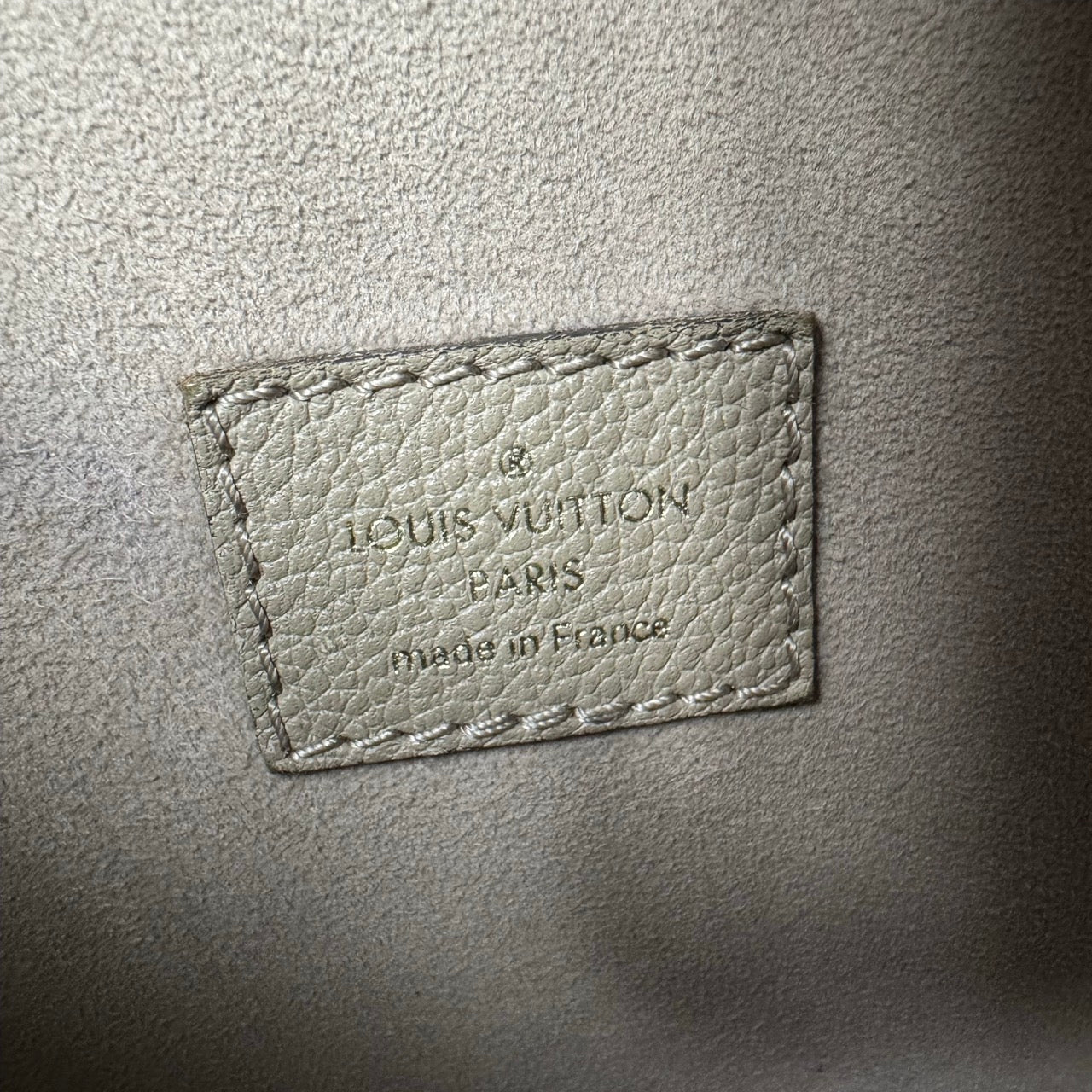 Louis Vuitton Loop Hobo – Monogram Empreinte Leder