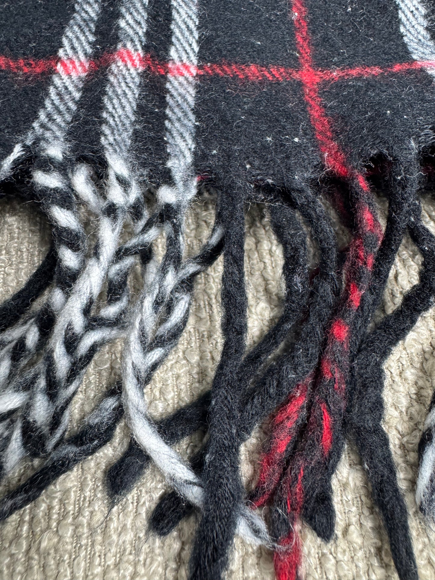Burberry Scarf Black – 100% Lambswool