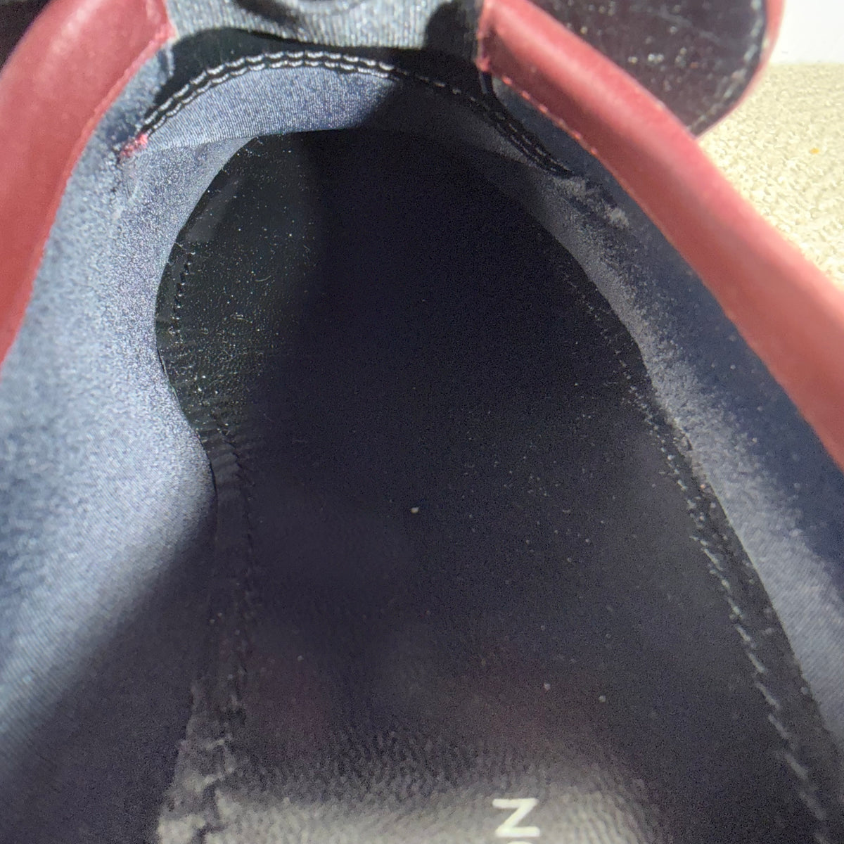 Louis Vuitton Academy Baroque Loafer – Bordeauxrot – Gr. 37,5