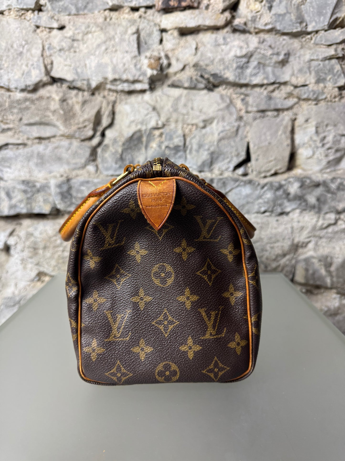Louis Vuitton Speedy 25 – Monogram