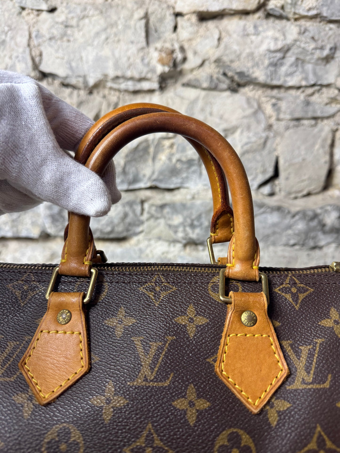 Louis Vuitton Speedy 25 – Monogram