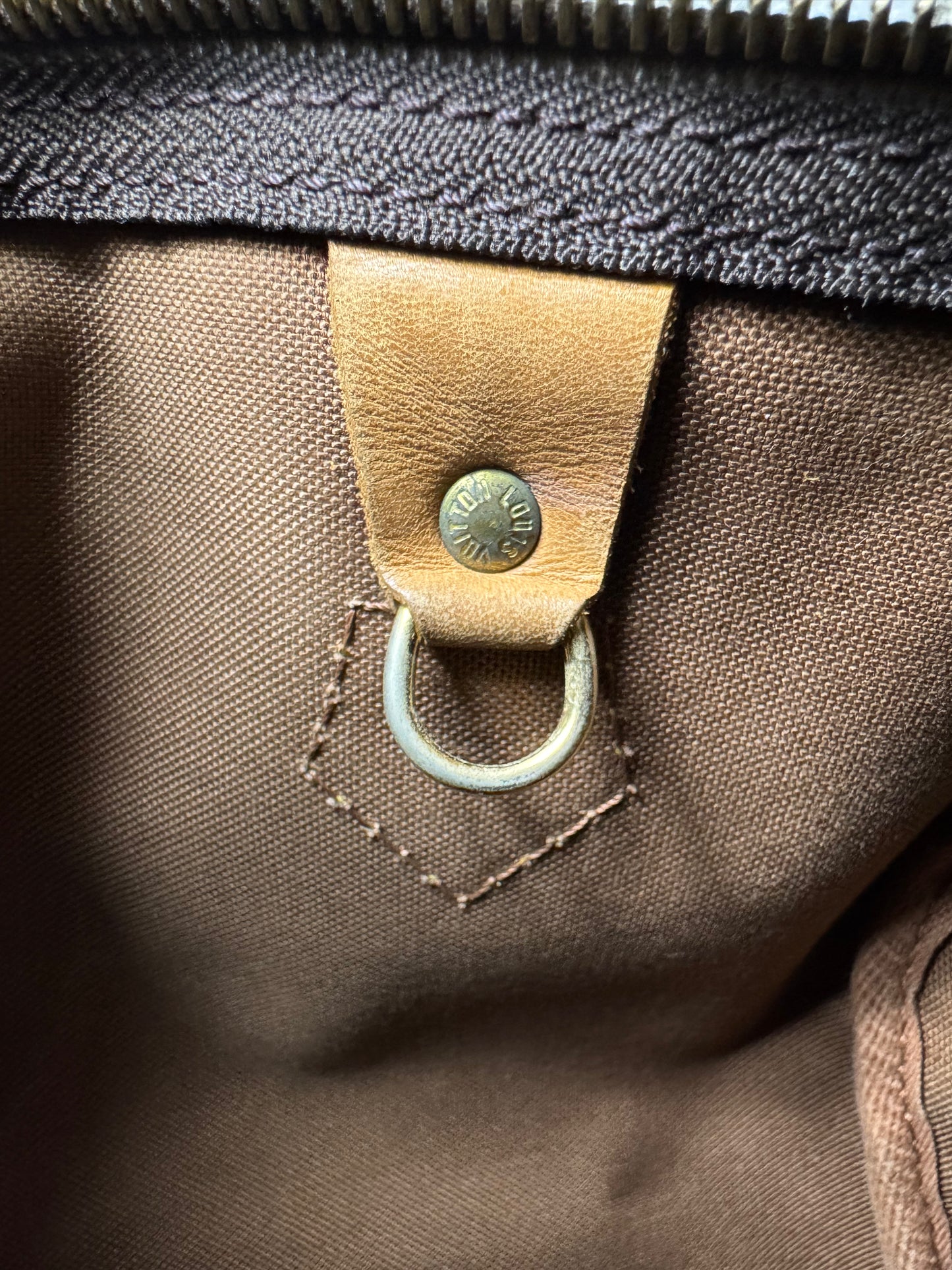 Louis Vuitton Speedy 25 – Monogram