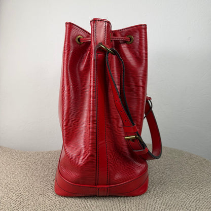 Louis Vuitton Sac Noé Grande – Epi Leder Rot
