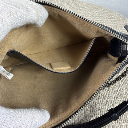 MCM Schultertasche – Visetos Schwarz mit Kettendetails