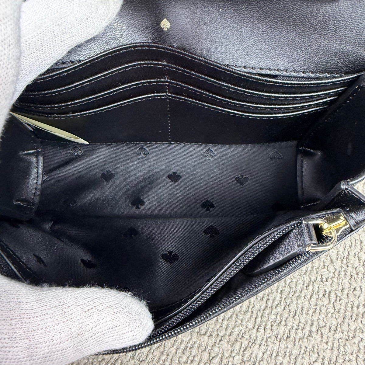 Kate Spade New York Flap Crossbody Bag – Schwarz