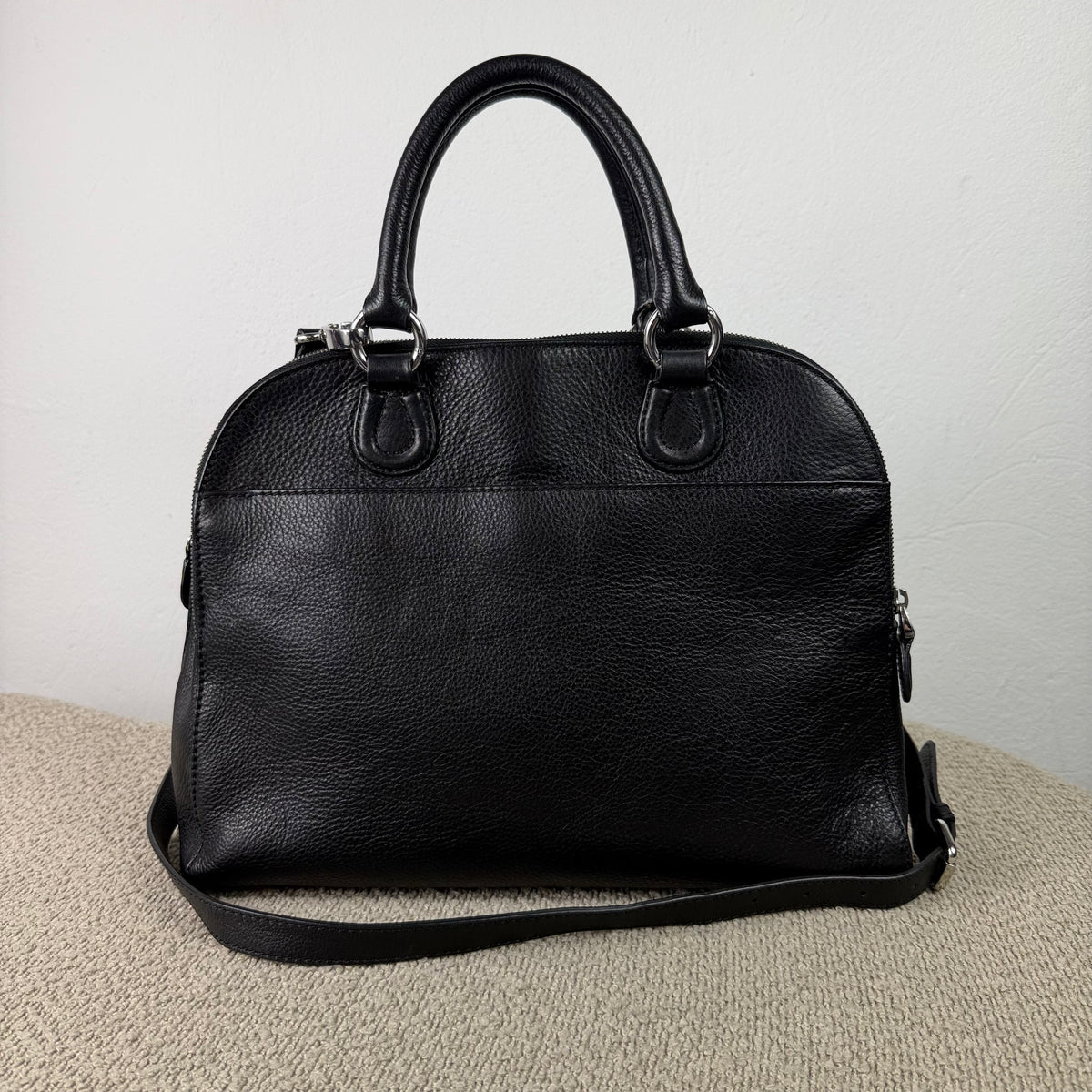 Aigner Handtasche – Schwarzes Leder