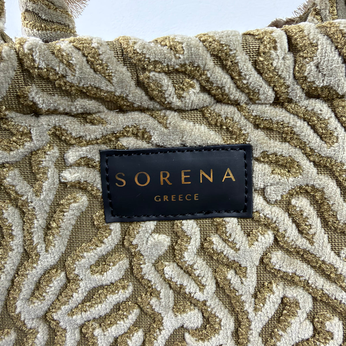 Sorena Greece Handtasche – Beige/Gold mit Strukturmuster