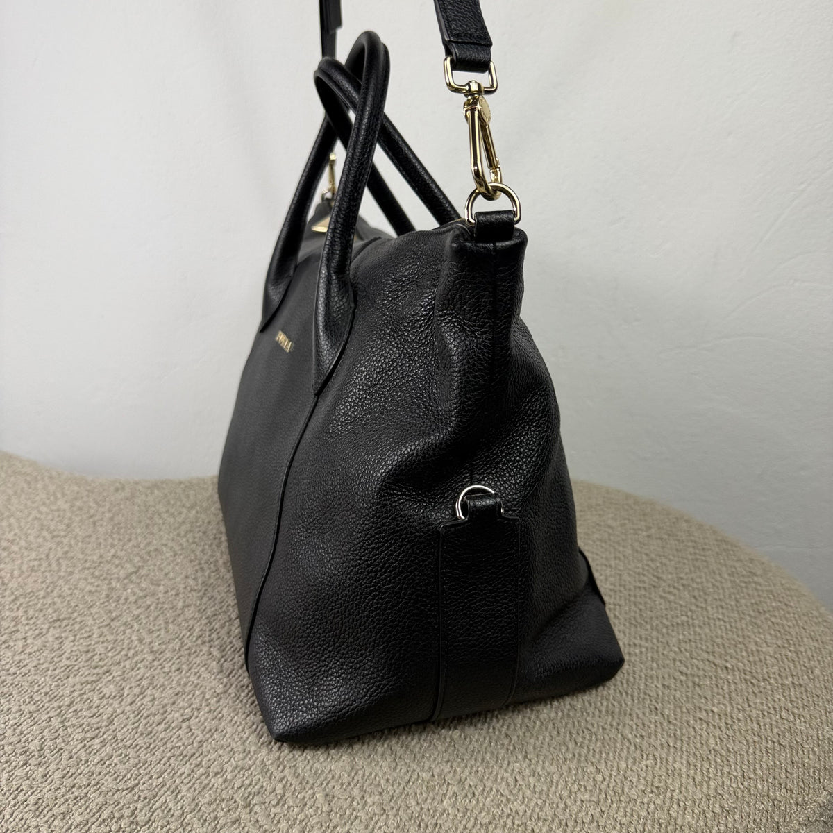 Furla Lederhandtasche – Schwarz