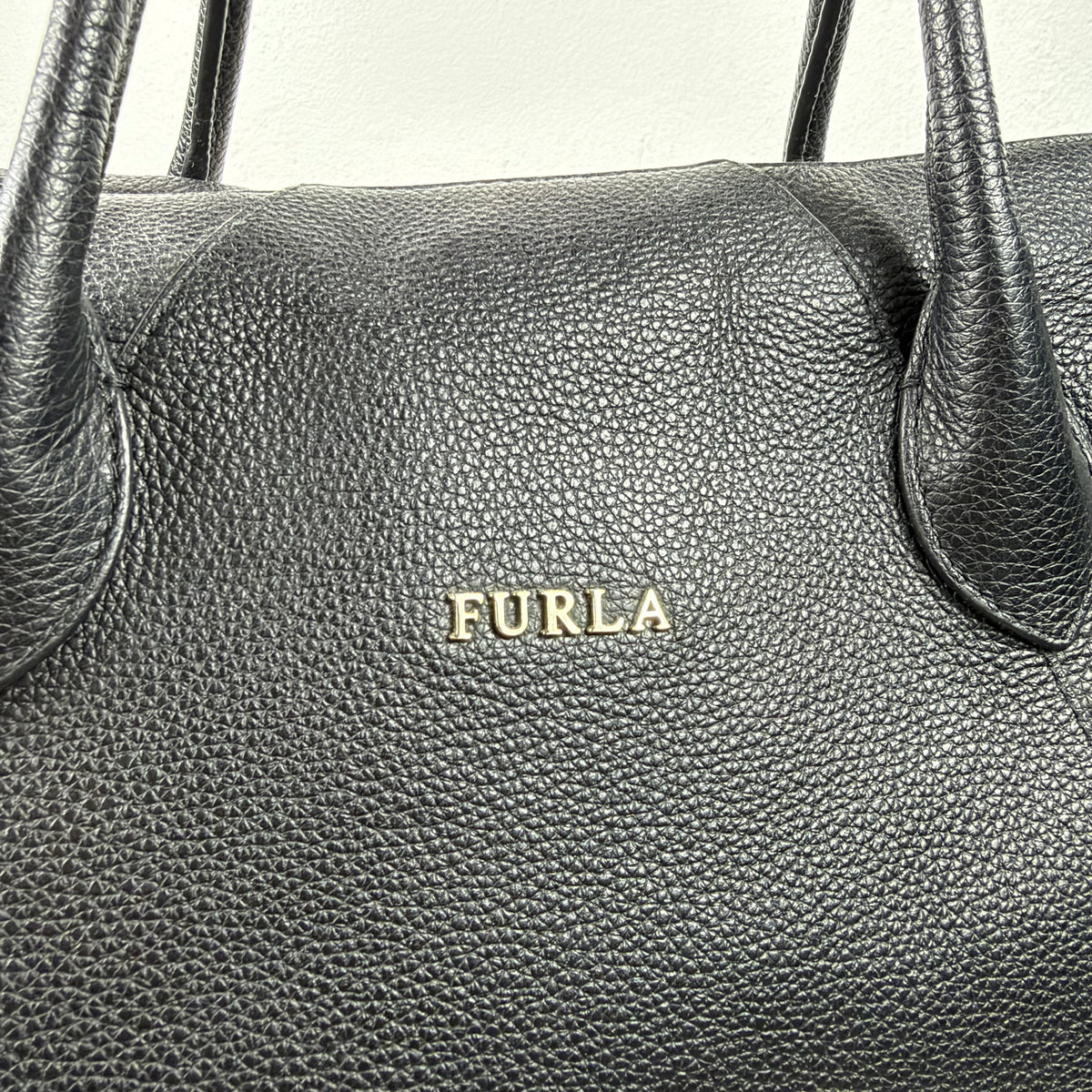 Furla Lederhandtasche – Schwarz