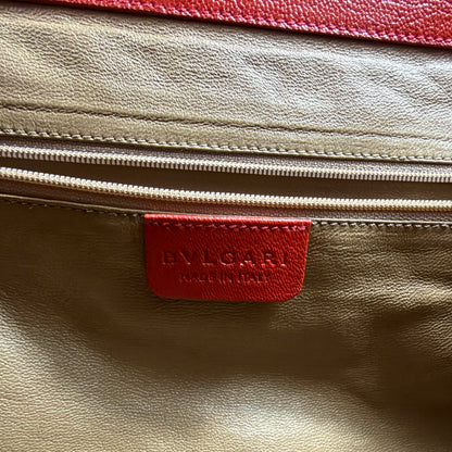 BVLGARI Chandra Flap Tote – Rotes Leder