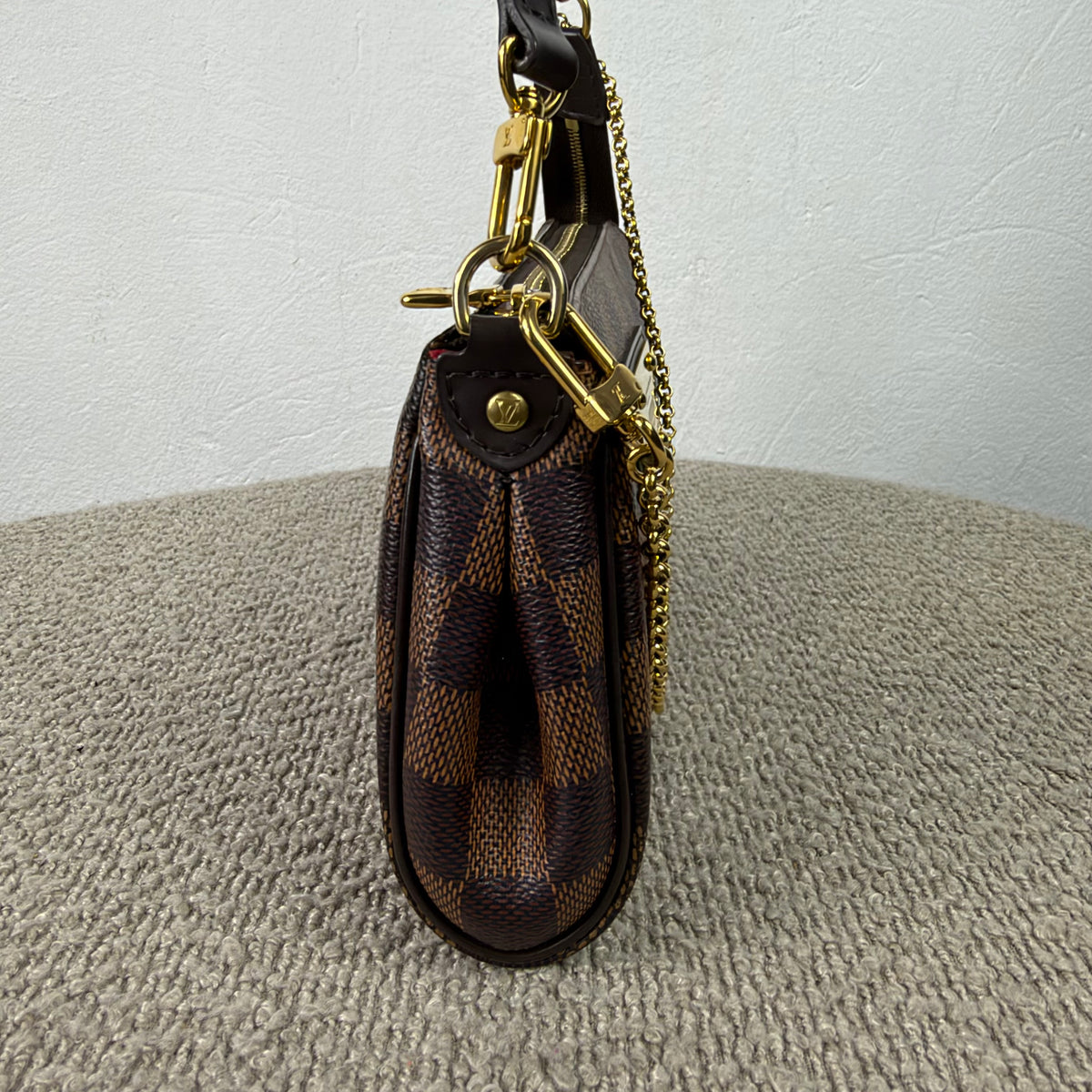 Louis Vuitton Eva Pochette – Damier Ebene