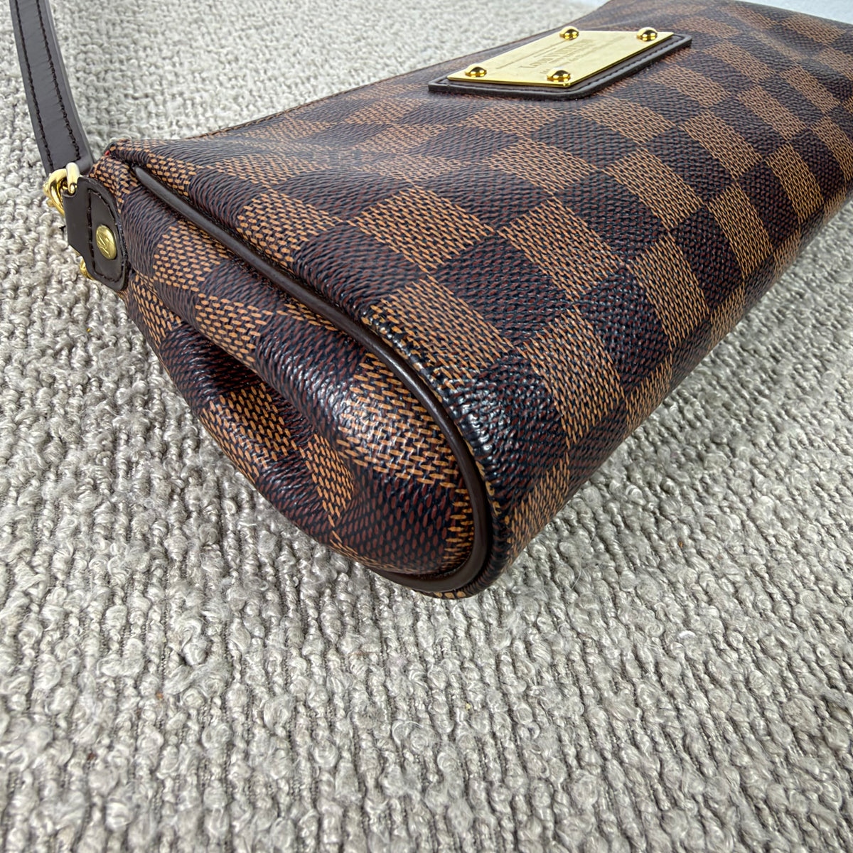 Louis Vuitton Eva Pochette – Damier Ebene