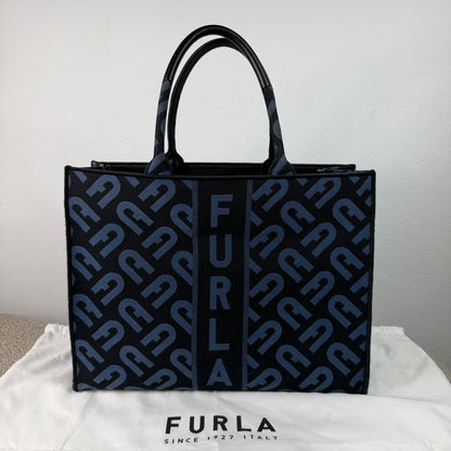 Furla Shopper – Schwarz / Dunkelblau mit Logo-Muster