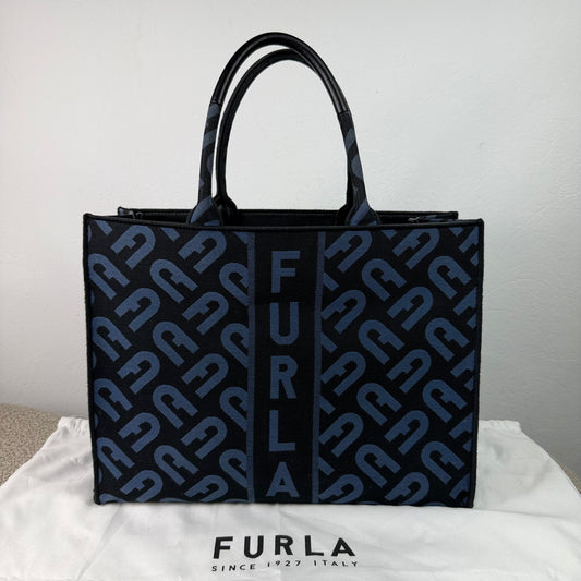 Furla Shopper – Schwarz / Dunkelblau mit Logo-Muster