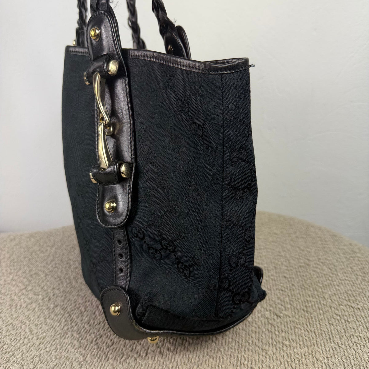 Gucci Pelham Monogram Hobo Bag – Schwarz