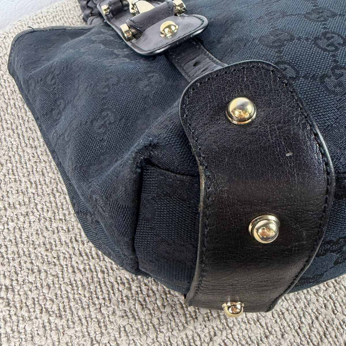 Gucci Pelham Monogram Hobo Bag – Schwarz