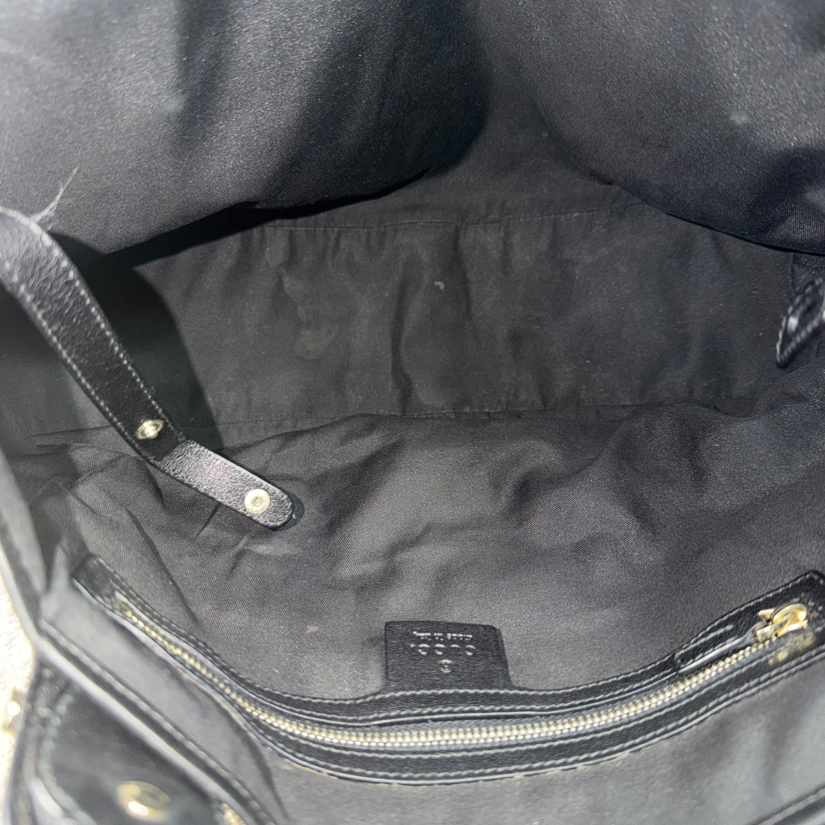Gucci Pelham Monogram Hobo Bag – Schwarz