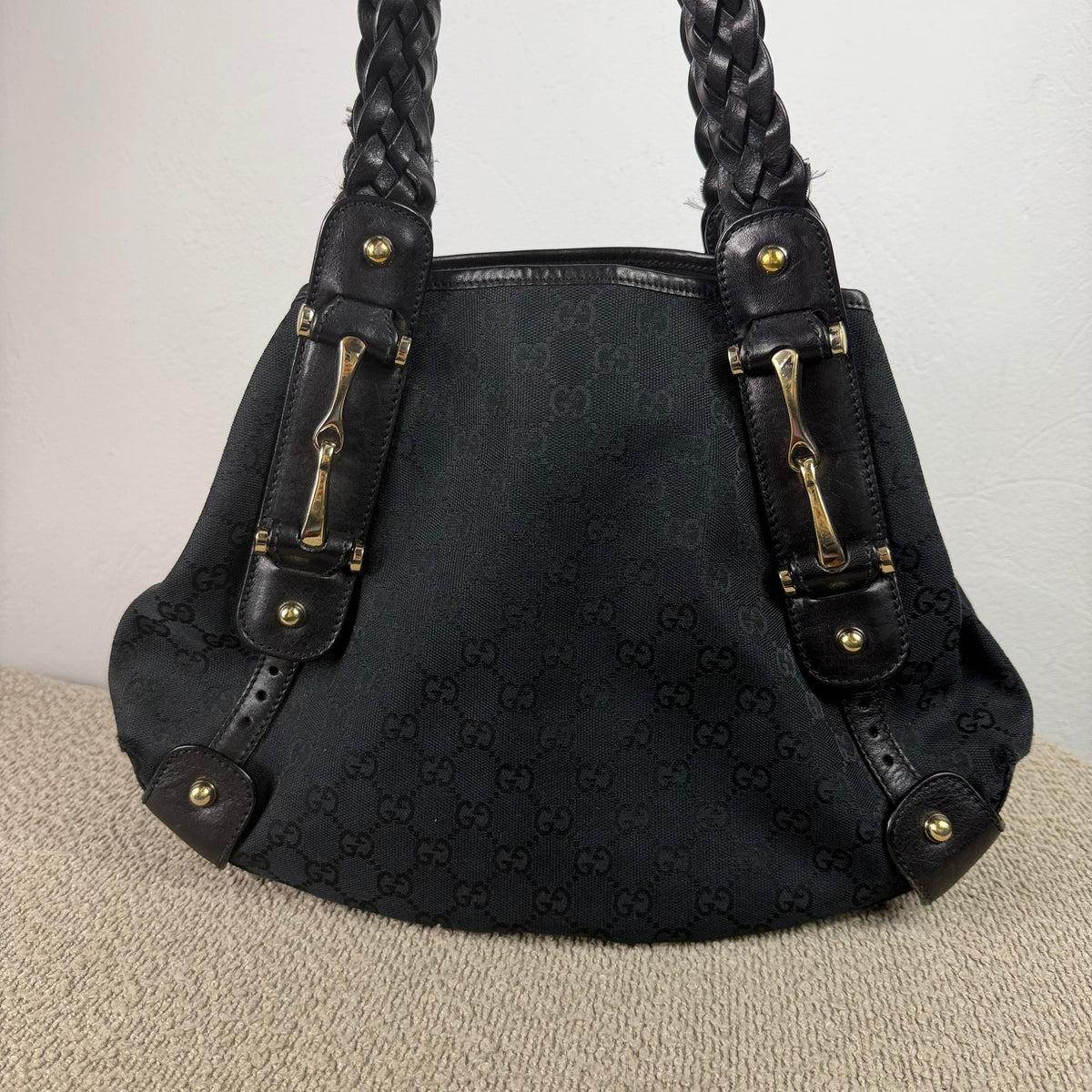 Gucci Pelham Monogram Hobo Bag – Schwarz