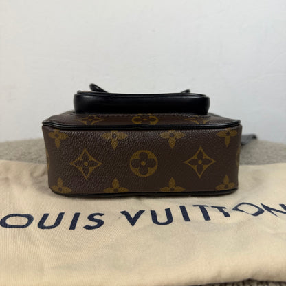Louis Vuitton Christopher Schultertasche – Monogram Canvas