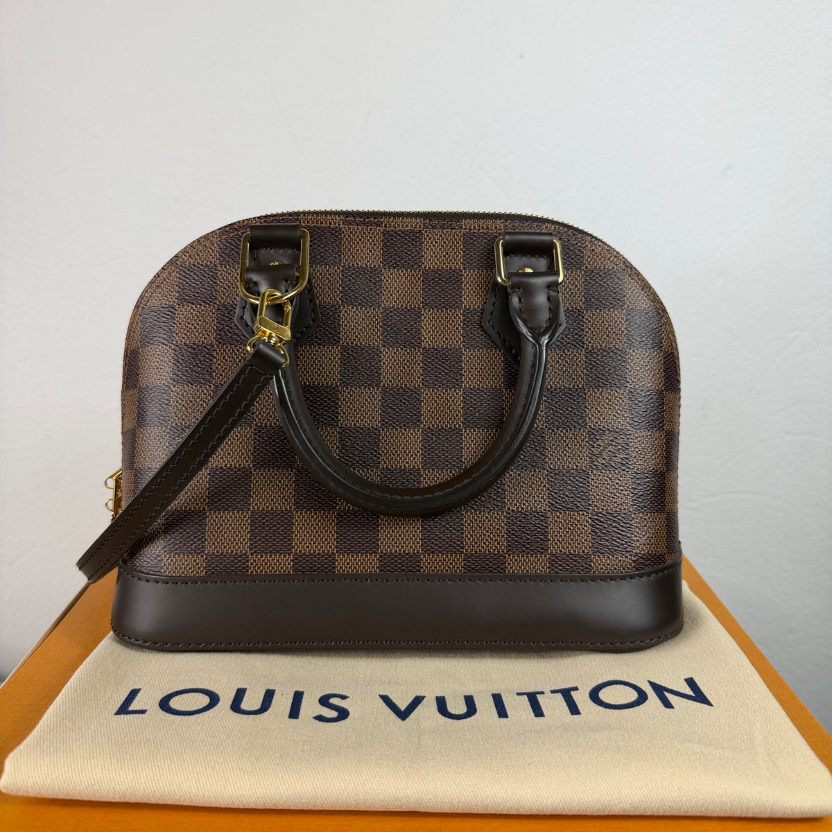 Louis Vuitton Alma BB – Damier Ebene