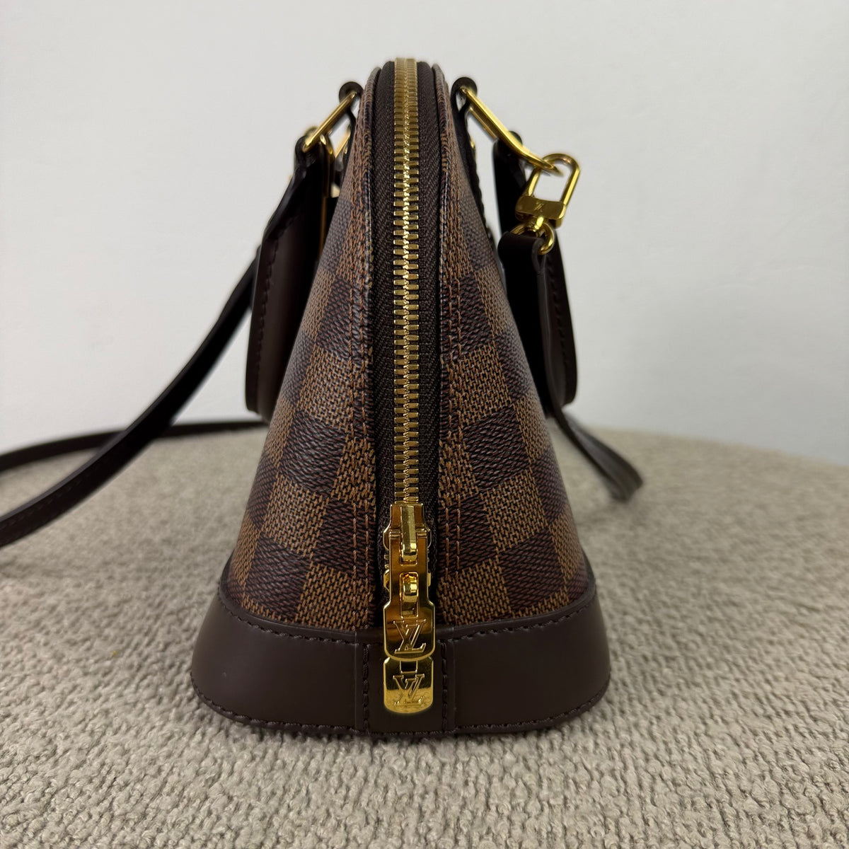 Louis Vuitton Alma BB – Damier Ebene